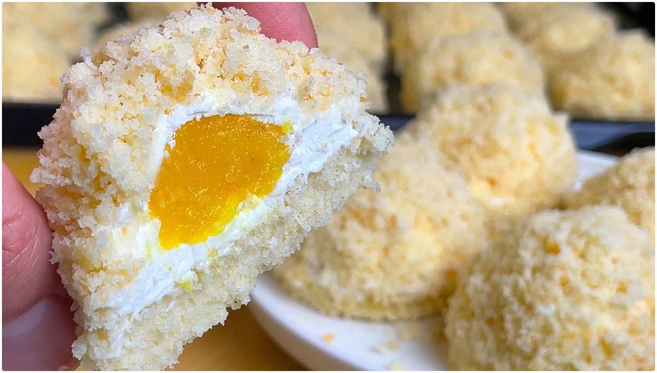 Portakal Dolgulu Porsiyonluk Pasta Tarifi